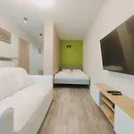 Klimeckiego 8a By Homeprime Daire *