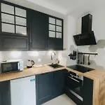 Klimeckiego 8a By Homeprime